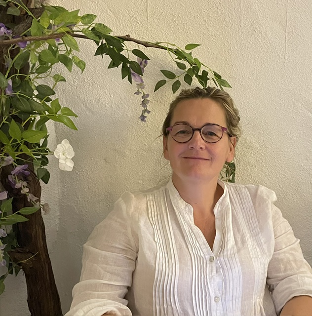 Isabelle Hoffmann, praticienne