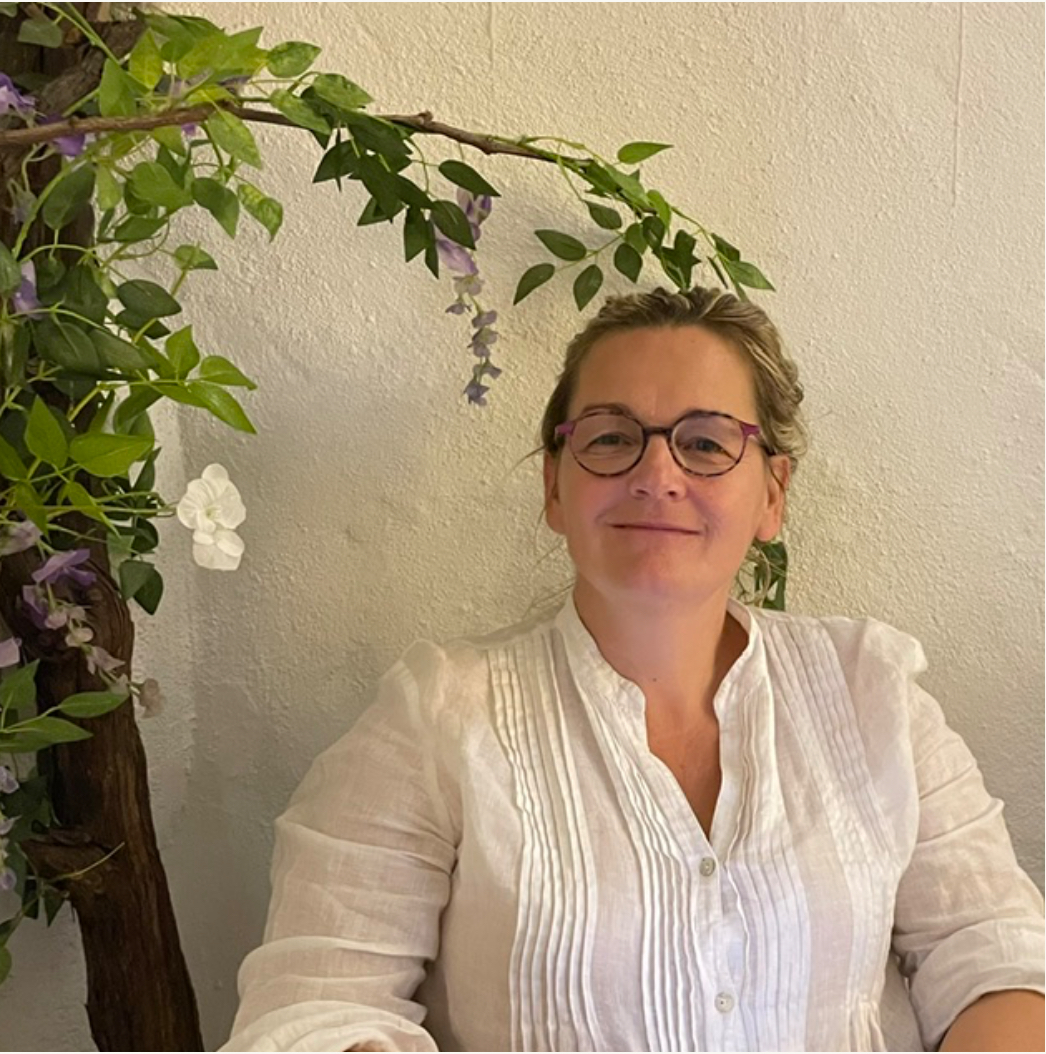 Isabelle Hoffmann, praticienne